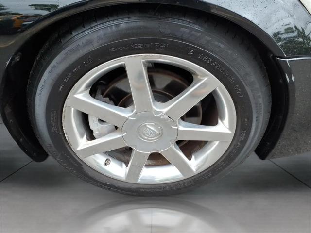 2005 Cadillac XLR Standard