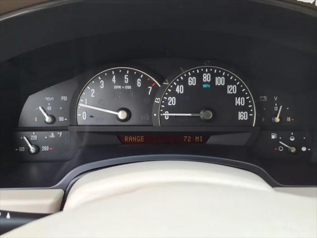 2005 Cadillac XLR Standard