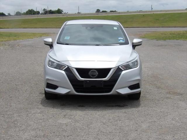 2020 Nissan Versa SV Xtronic CVT
