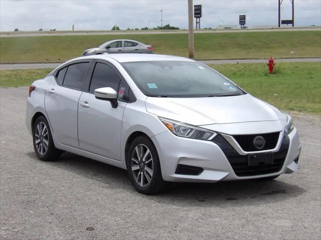 2020 Nissan Versa SV Xtronic CVT