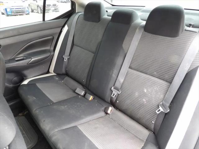 2020 Nissan Versa SV Xtronic CVT