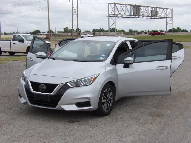 2020 Nissan Versa SV Xtronic CVT