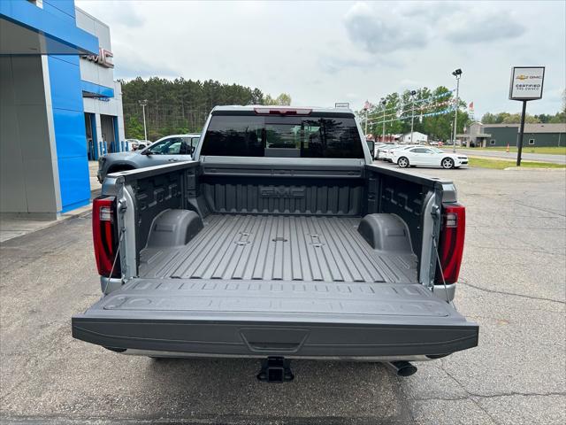 2026 GMC Sierra 2500HD Crew Cab, Standard Bed, SLT, 4WD