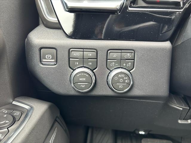 2026 GMC Sierra 2500HD Crew Cab, Standard Bed, SLT, 4WD
