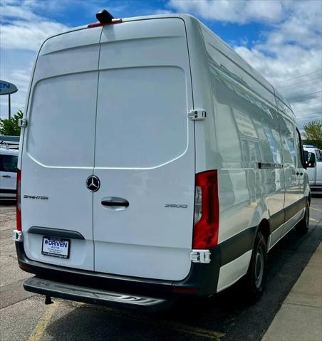 2021 Mercedes-Benz Sprinter 2500 High Roof I4