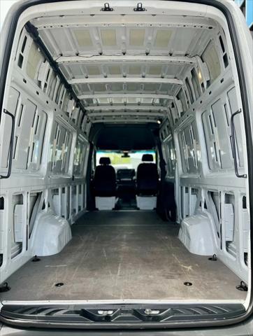 2021 Mercedes-Benz Sprinter 2500 High Roof I4