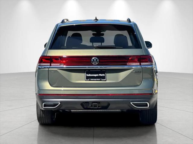 2026 Volkswagen Atlas SE with Technology