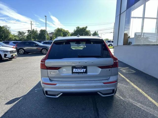 2023 Volvo XC60 B5 Plus Dark Theme