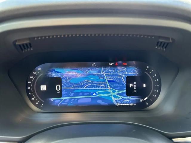 2023 Volvo XC60 B5 Plus Dark Theme
