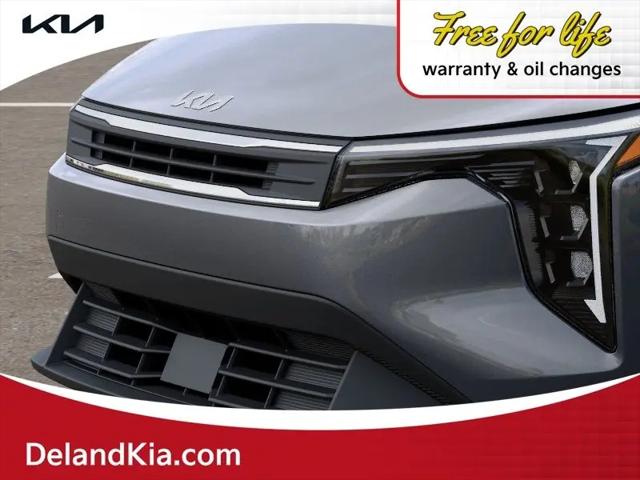 2026 Kia K4 LXS