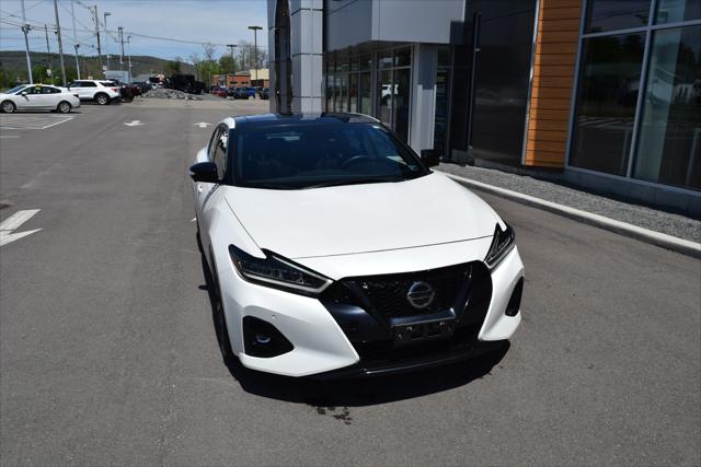 2022 Nissan Maxima SR Xtronic CVT