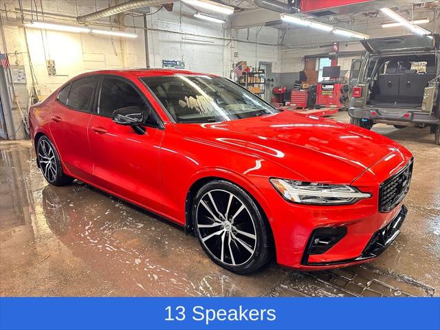 2019 Volvo S60 T6 R-Design