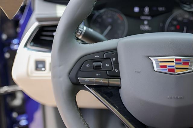 2025 Cadillac XT6 FWD Premium Luxury