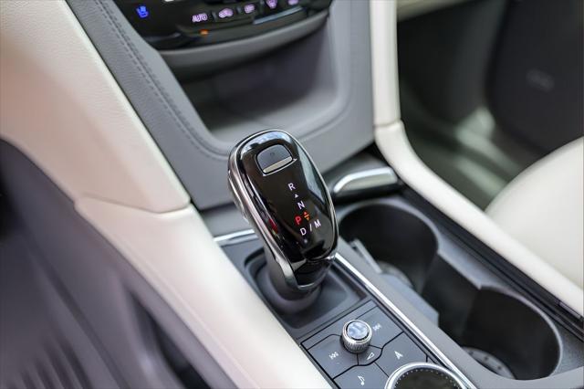 2025 Cadillac XT6 FWD Premium Luxury