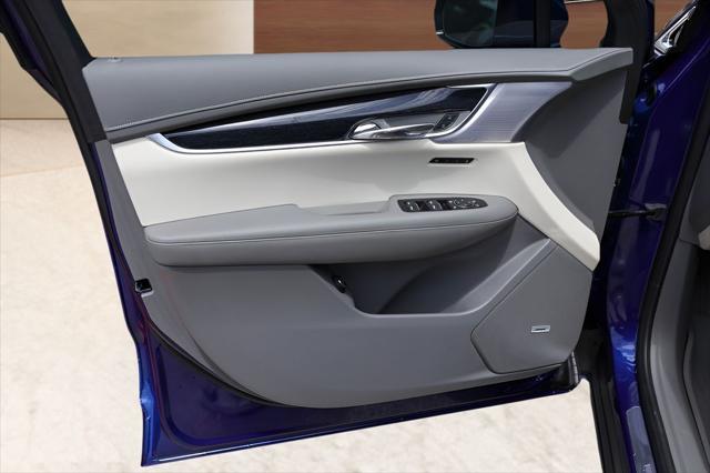 2025 Cadillac XT6 FWD Premium Luxury