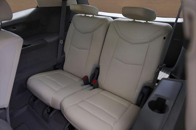 2025 Cadillac XT6 FWD Premium Luxury
