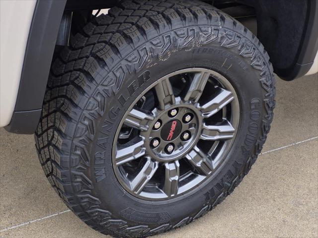 2026 GMC Sierra 1500 Crew Cab, Short Bed, AT4X, 4WD