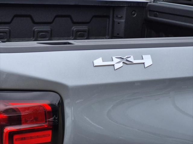 2024 GMC Sierra 1500 4WD Crew Cab Short Box SLT