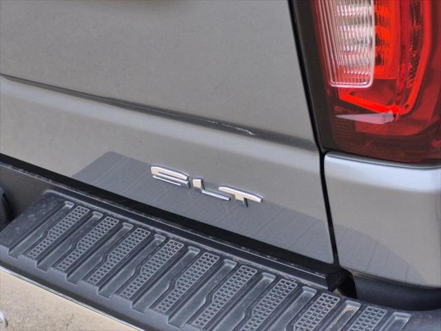 2024 GMC Sierra 1500 4WD Crew Cab Short Box SLT