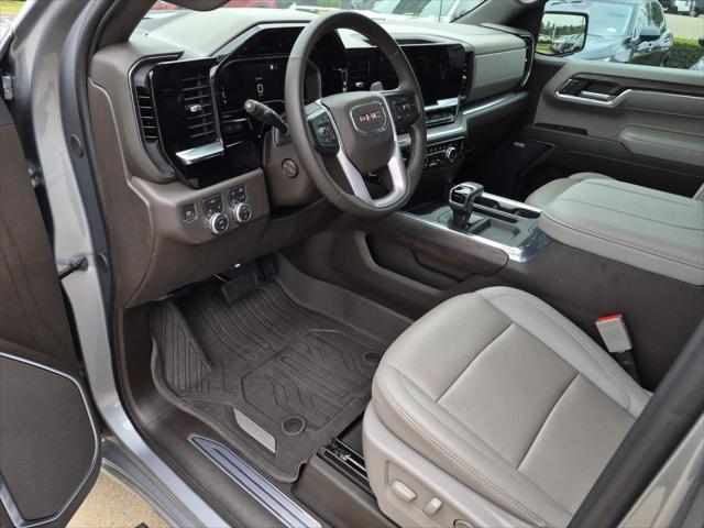 2024 GMC Sierra 1500 4WD Crew Cab Short Box SLT
