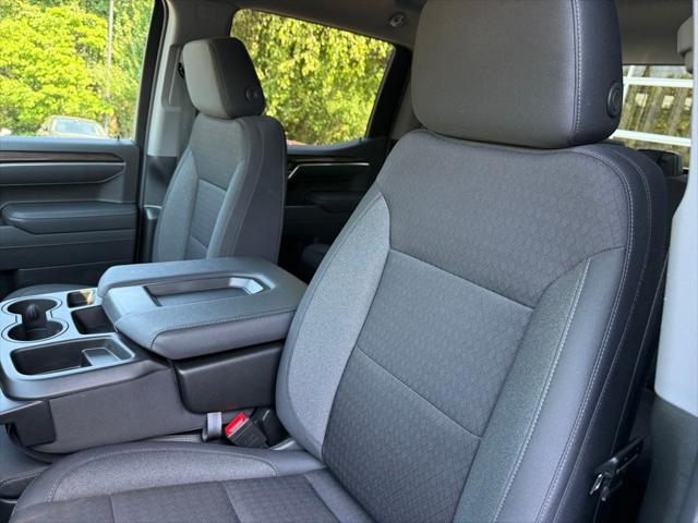 2026 Chevrolet Silverado 1500 4WD Crew Cab Standard Bed LT