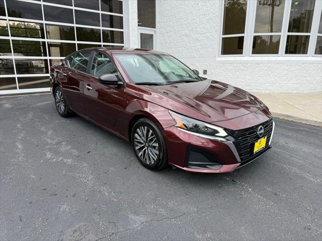 2024 Nissan Altima SV FWD