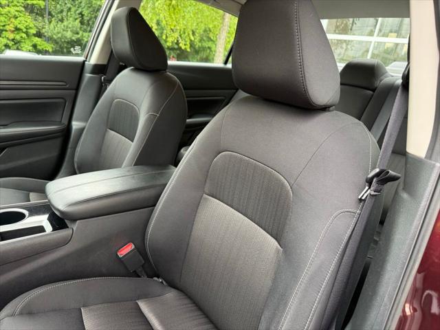 2024 Nissan Altima SV FWD