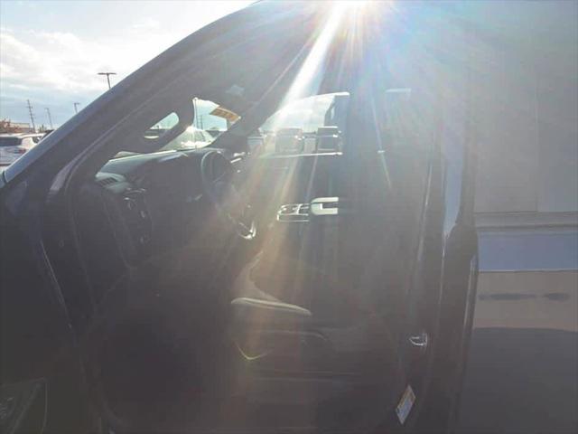 2022 Chevrolet Silverado 1500 4WD Crew Cab Short Bed Custom Trail Boss