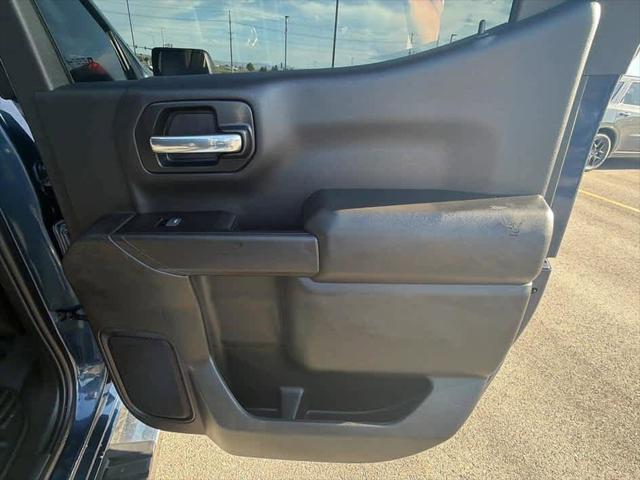 2022 Chevrolet Silverado 1500 4WD Crew Cab Short Bed Custom Trail Boss