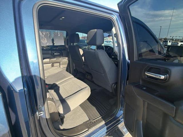 2022 Chevrolet Silverado 1500 4WD Crew Cab Short Bed Custom Trail Boss