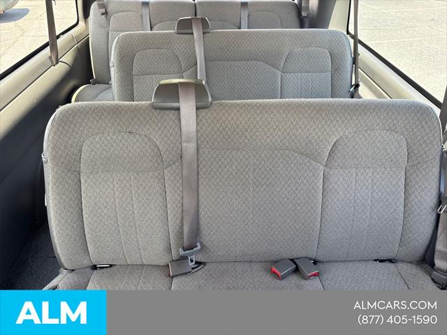2025 Chevrolet Express Passenger RWD 3500 Extended Wheelbase LT