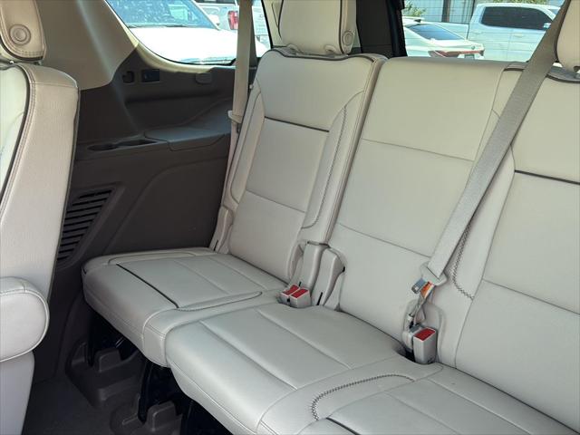 2022 GMC Yukon 4WD Denali
