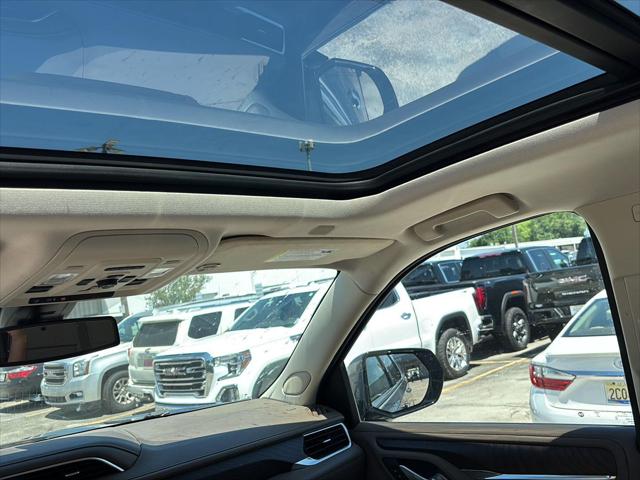 2022 GMC Yukon 4WD Denali