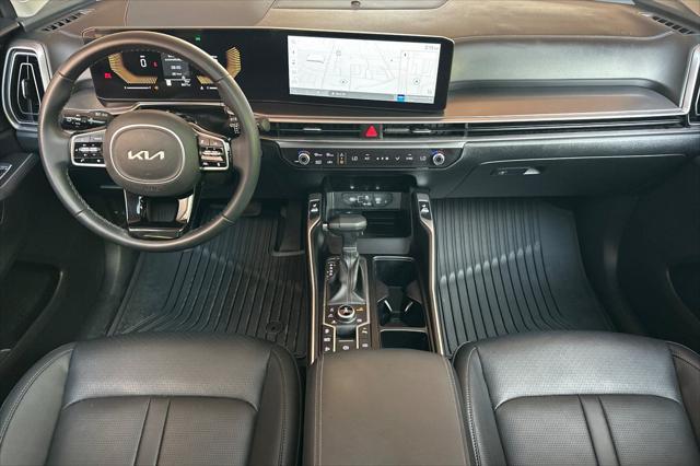 2025 Kia Sorento EX