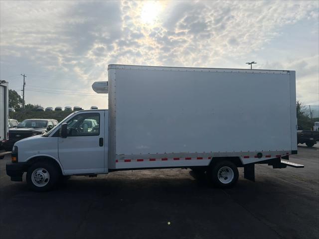2024 Chevrolet Express Cutaway Work Van 2024 Chevrolet Express Cutaway Work Van