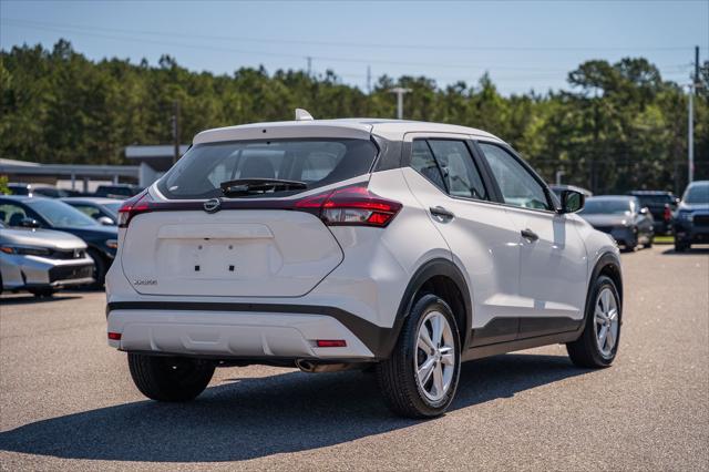 2024 Nissan Kicks S Xtronic CVT