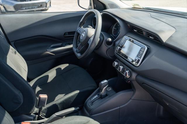 2024 Nissan Kicks S Xtronic CVT