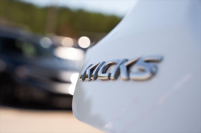 2024 Nissan Kicks S Xtronic CVT