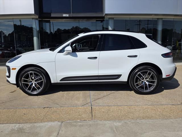 2026 Porsche Macan Unknown