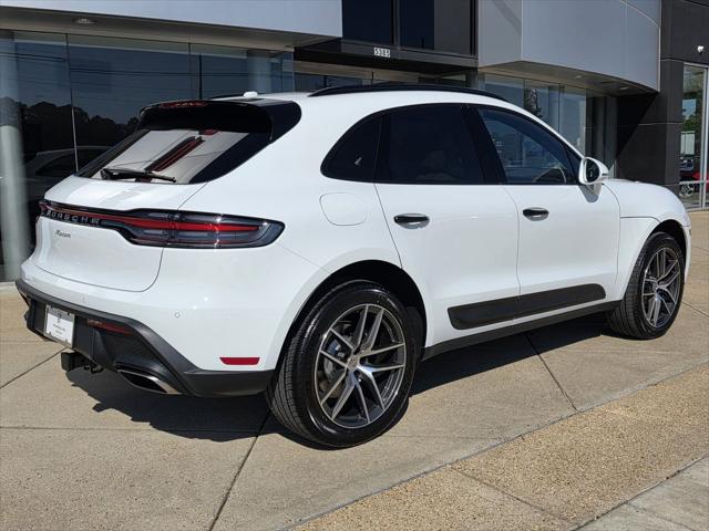 2026 Porsche Macan Unknown