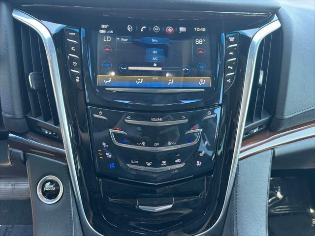 2020 Cadillac Escalade ESV 4WD Premium Luxury