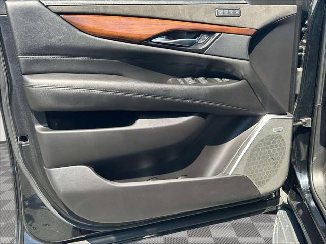 2020 Cadillac Escalade ESV 4WD Premium Luxury