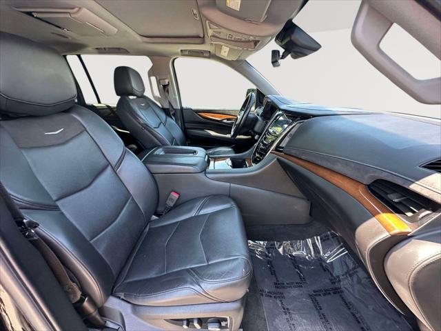 2020 Cadillac Escalade ESV 4WD Premium Luxury