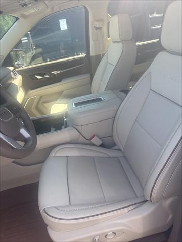 2024 GMC Yukon 4WD Denali