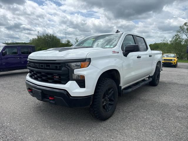 2022 Chevrolet Silverado 1500 4WD Crew Cab Short Bed Custom Trail Boss