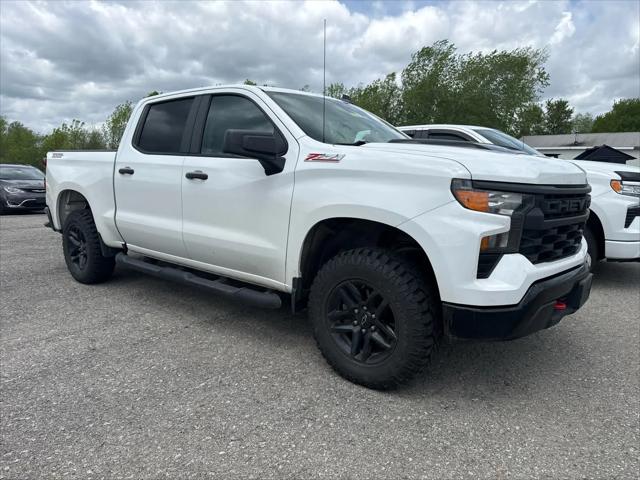 2022 Chevrolet Silverado 1500 4WD Crew Cab Short Bed Custom Trail Boss