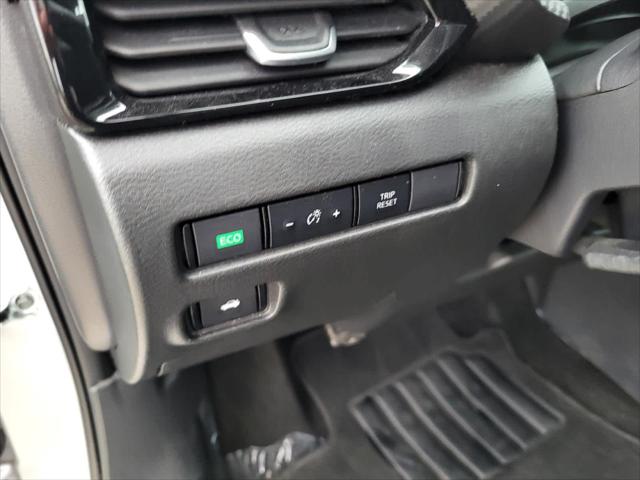 2023 Nissan Sentra SV Xtronic CVT