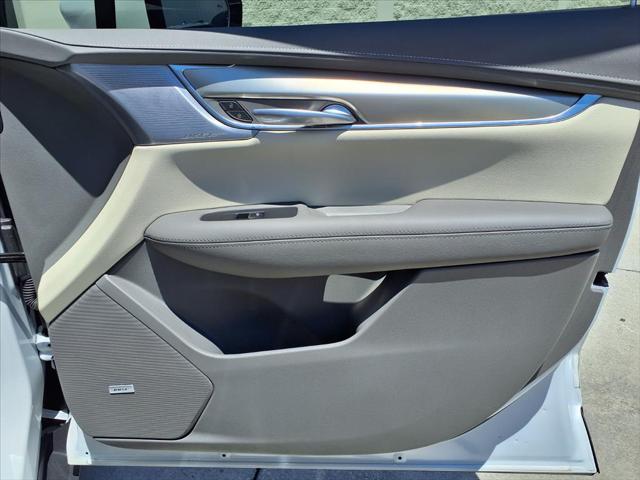 2024 Cadillac XT5 FWD Premium Luxury