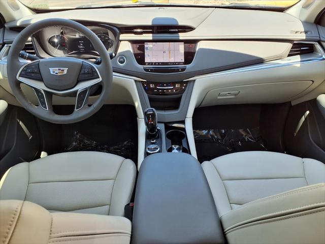 2024 Cadillac XT5 FWD Premium Luxury