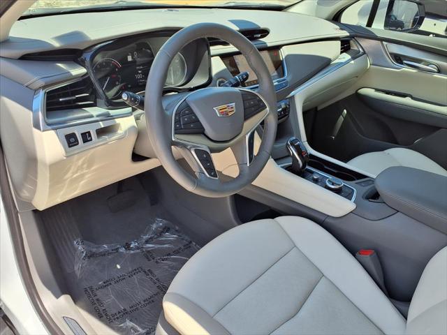 2024 Cadillac XT5 FWD Premium Luxury
